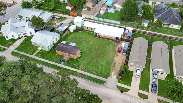 1113 4th Street, Rosenberg, TX 77471