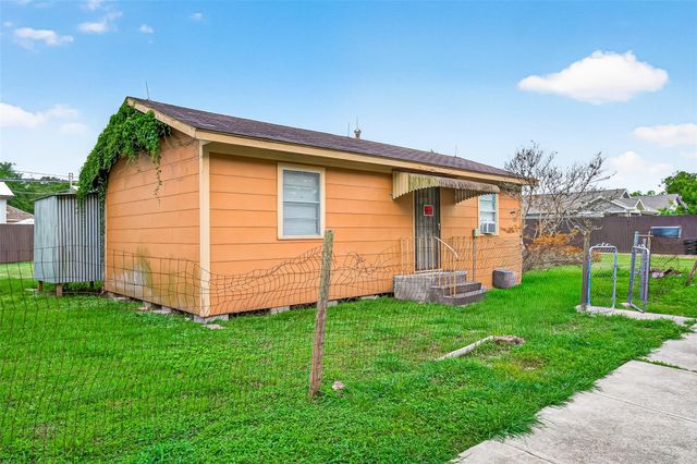 1113 4th Street, Rosenberg, TX 77471