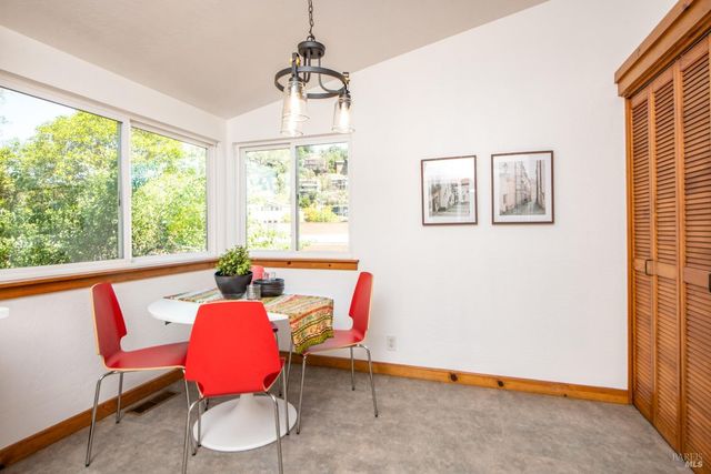 251 W End Ave, San Rafael, CA 94901