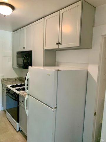 251 W End Ave, San Rafael, CA 94901