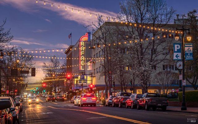 251 W End Ave, San Rafael, CA 94901