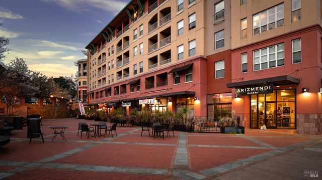 251 W End Ave, San Rafael, CA 94901