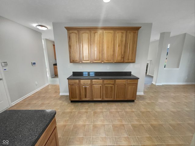 8358 Balmoral Drive, Avon, IN 46123