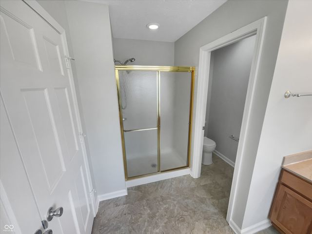 8358 Balmoral Drive, Avon, IN 46123