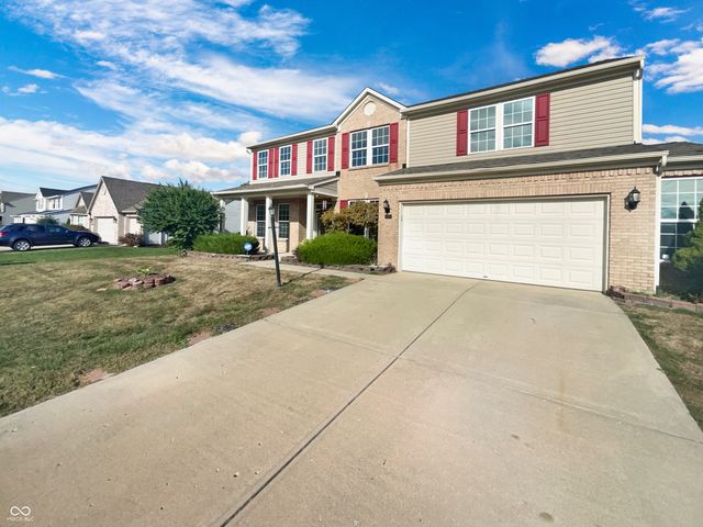8358 Balmoral Drive, Avon, IN 46123