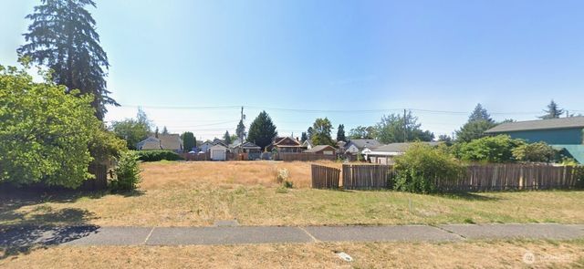 6438 S Alder Street, Tacoma, WA 98409