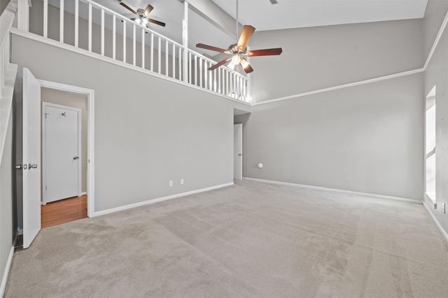 5711 Lorinowoods Drive, Houston, TX 77066