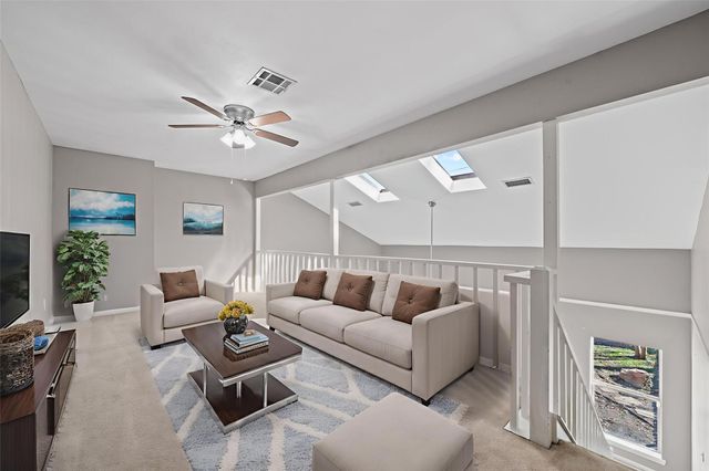 5711 Lorinowoods Drive, Houston, TX 77066