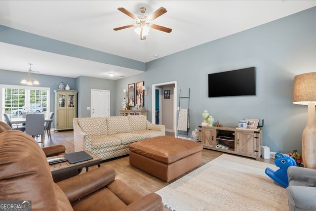 127 Weatherstone Way, Statesboro, GA 30458