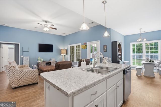 127 Weatherstone Way, Statesboro, GA 30458