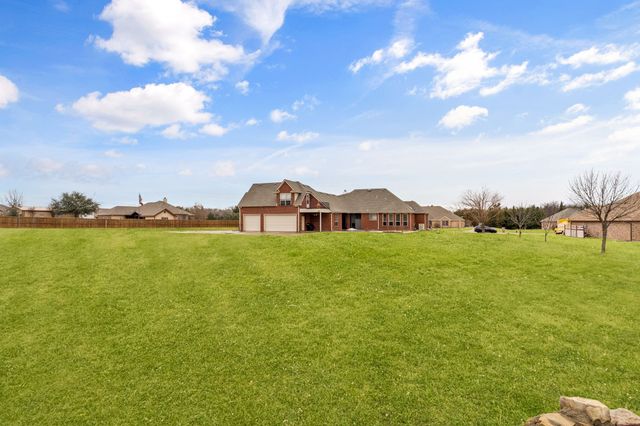 341 Pecan Court, Nevada, TX 75173