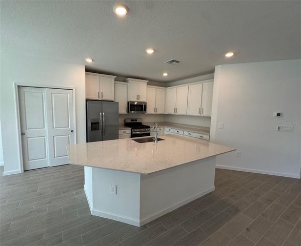 13717 NW CONVERGENCE BOULEVARD, Alachua, FL 32615