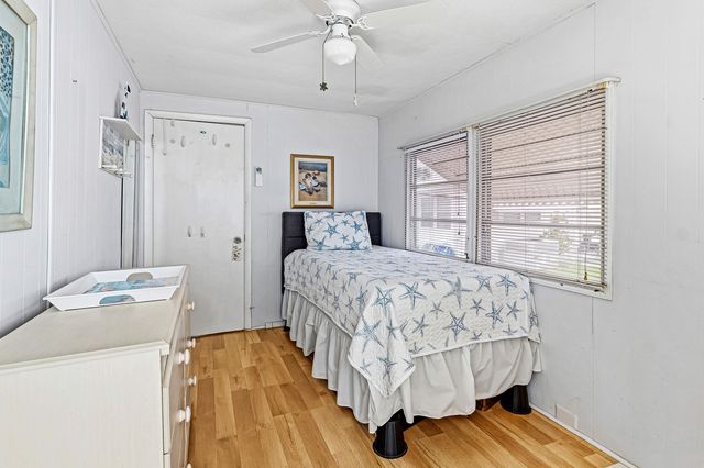 202 Palm Drive I, Briny Breezes, FL 33435