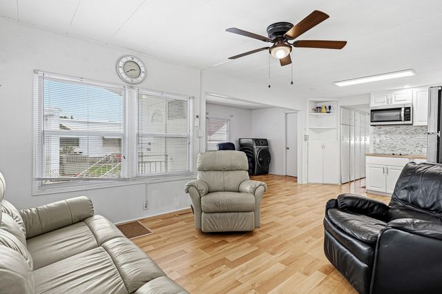 202 Palm Drive I, Briny Breezes, FL 33435