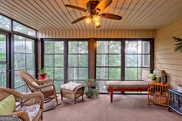 131 Ridgeline Court, Clayton, GA 30525