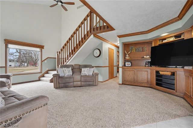 14223 N Palmyra Road, North Jackson, OH 44451