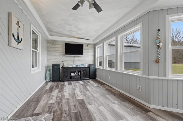 14223 N Palmyra Road, North Jackson, OH 44451