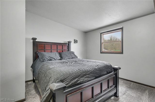 14223 N Palmyra Road, North Jackson, OH 44451