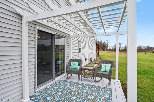 14223 N Palmyra Road, North Jackson, OH 44451