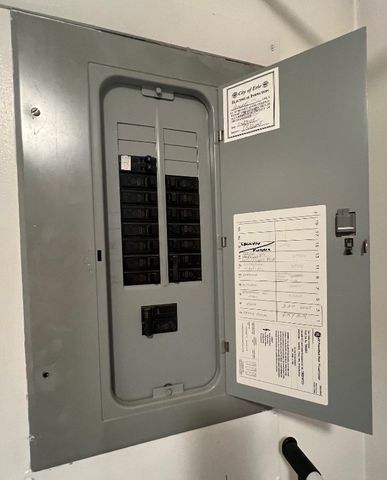 1824 E 35TH Street, Erie, PA 16510