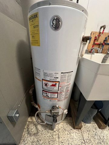 1824 E 35TH Street, Erie, PA 16510