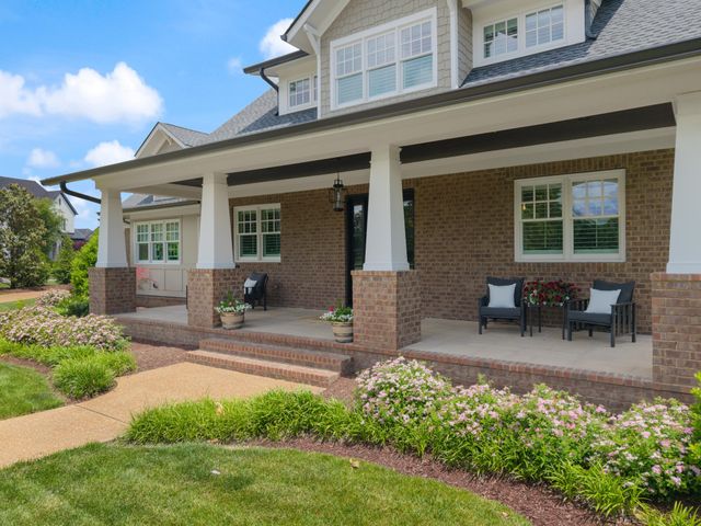 5182 Wildings Blvd, College Grove, TN 37046