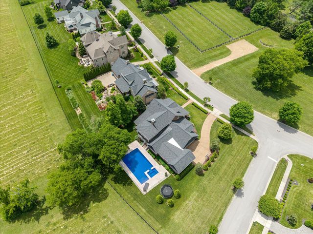 5182 Wildings Blvd, College Grove, TN 37046