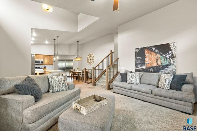 9008 W 23rd St Street, Sioux Falls, SD 57106