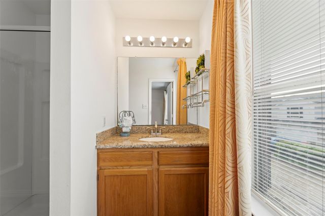 8252 Golf Green Circle, Houston, TX 77036