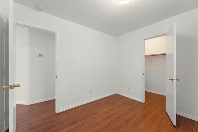 8252 Golf Green Circle, Houston, TX 77036