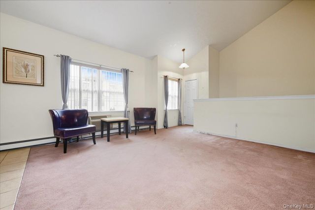 197 Fulton Street 2, Farmingdale, NY 11735