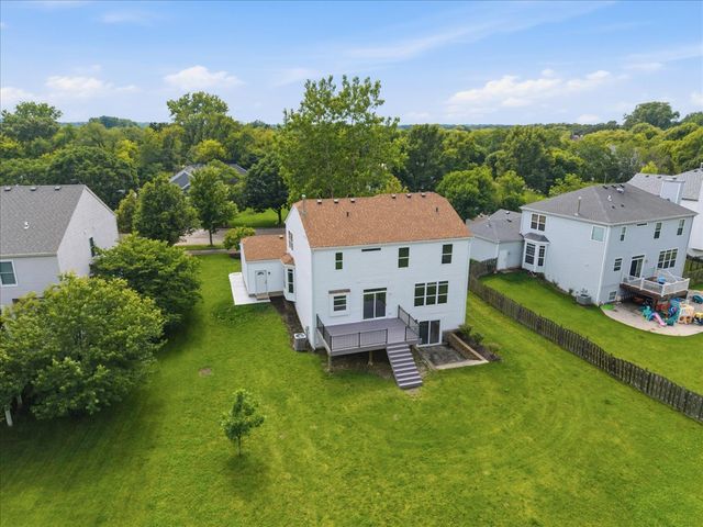 1236 Noble Drive, Port Barrington, IL 60010