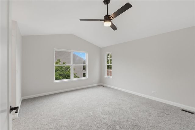 1236 Noble Drive, Port Barrington, IL 60010