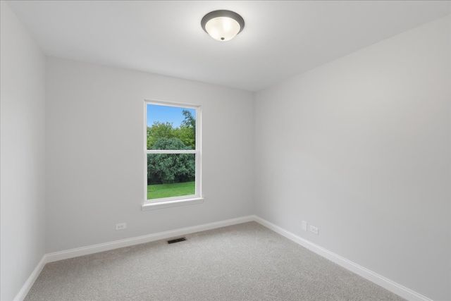 1236 Noble Drive, Port Barrington, IL 60010