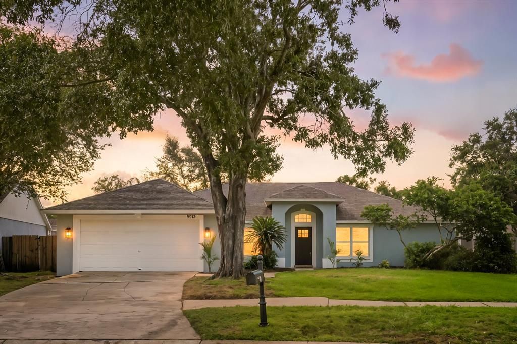 9212 SUNFLOWER DRIVE, Tampa, FL 33647