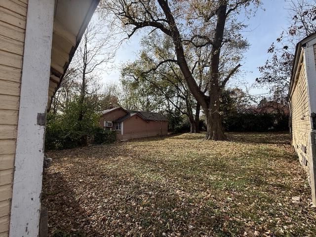 2333 N Lyon Avenue, Springfield, MO 65803