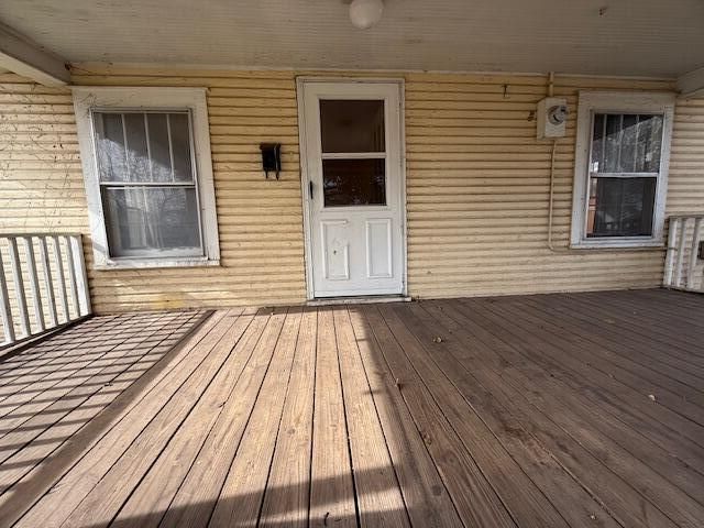 2333 N Lyon Avenue, Springfield, MO 65803