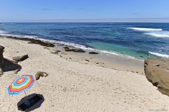 220 Coast Blvd 1B, La Jolla, CA 92037