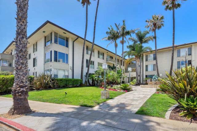 220 Coast Blvd 1B, La Jolla, CA 92037