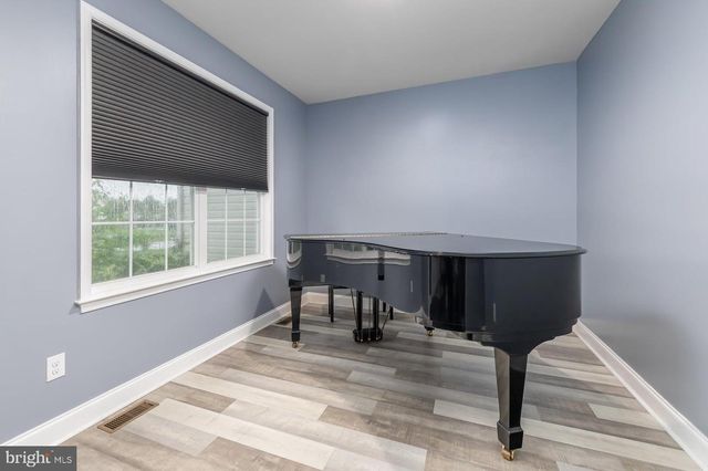 7 PALOMINO CIR, Mantua, NJ 08051