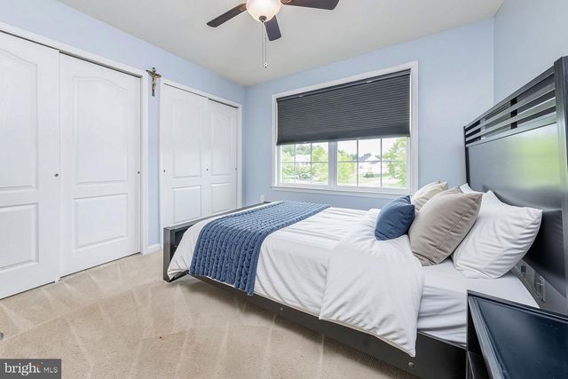 7 PALOMINO CIR, Mantua, NJ 08051