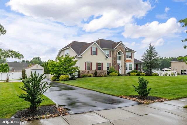 7 PALOMINO CIR, Mantua, NJ 08051