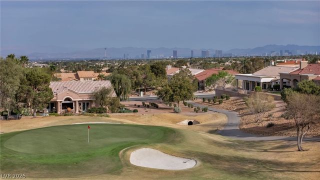 2520 Silverton Drive, Las Vegas, NV 89134