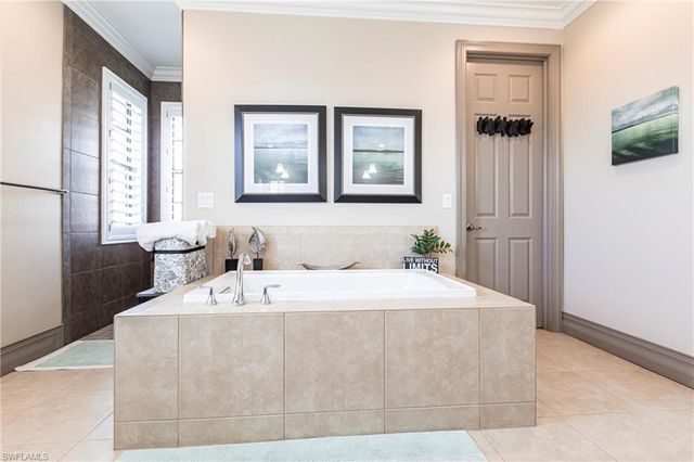 2832 SW 45th ST, Cape Coral, FL 33914