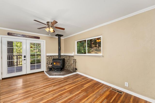 3533 Gold Ridge Trl, Pollock Pines, CA 95726