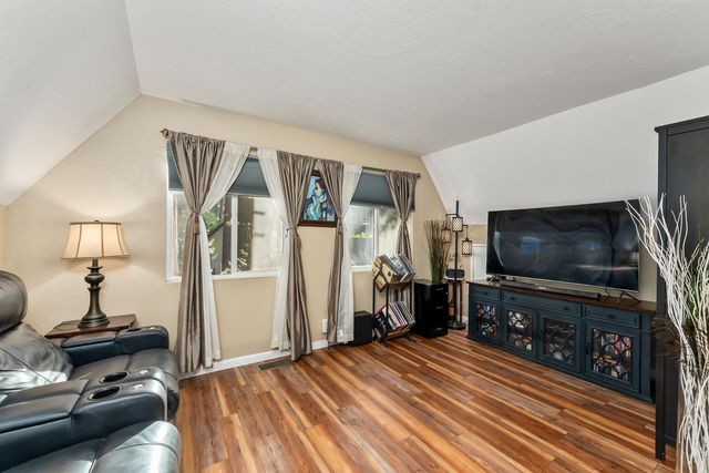 3533 Gold Ridge Trl, Pollock Pines, CA 95726