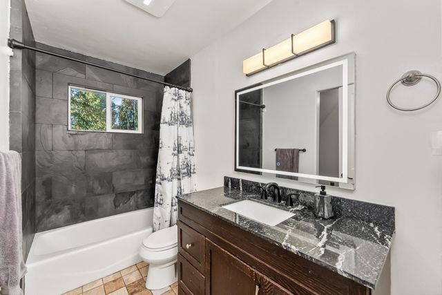 3533 Gold Ridge Trl, Pollock Pines, CA 95726