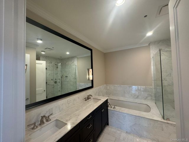 1000 Royal Court 1201, New Hyde Park, NY 11040