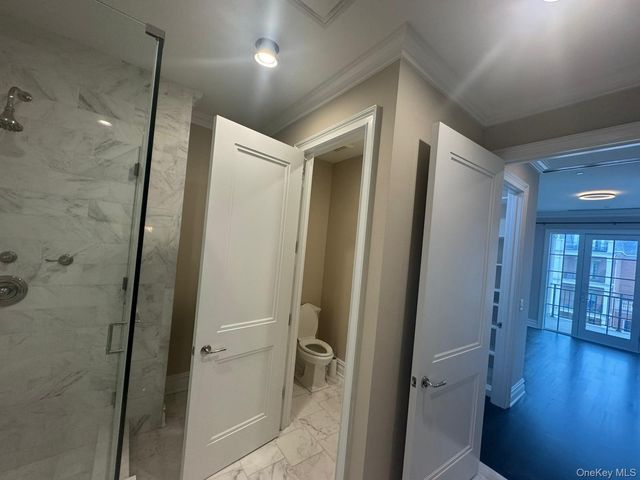 1000 Royal Court 1201, New Hyde Park, NY 11040