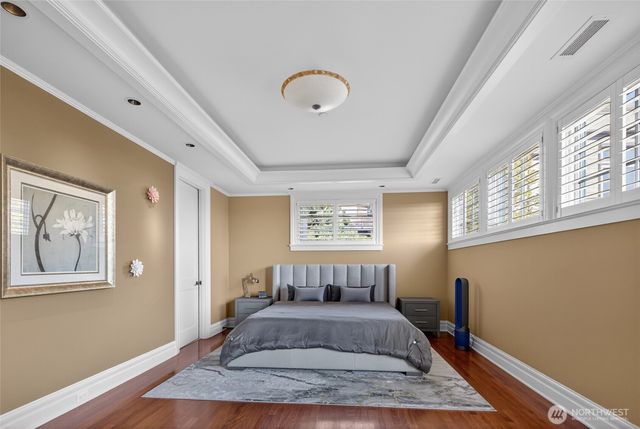 10419 NE 53RD Street, Kirkland, WA 98033